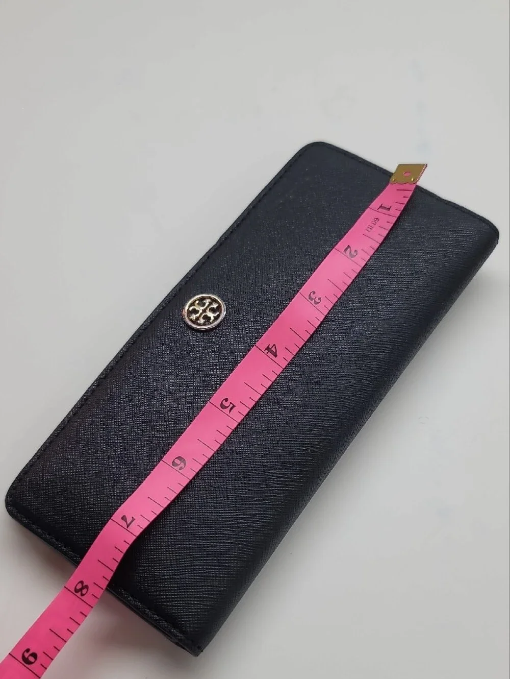 Tory Burch Robinson Slim Wallet